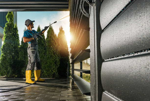 Best Sidewalk Pressure Washing  in Bolivar, OH