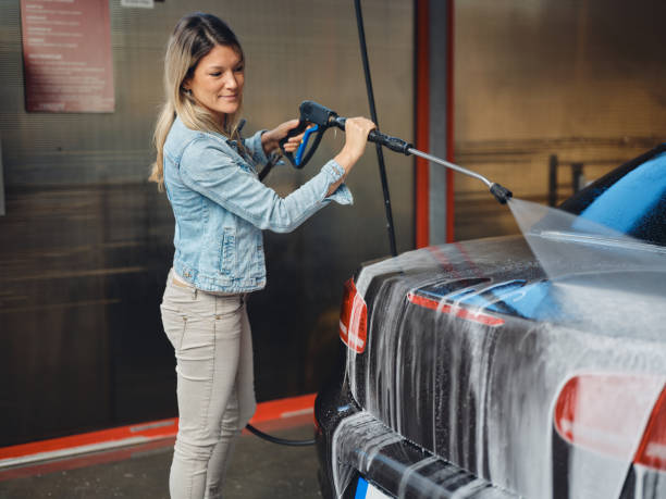 Best Garage Pressure Washing  in Bolivar, OH
